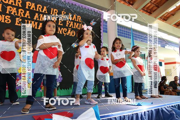 Buy your photos of the eventFesta da Famlia - Creche Azulo on Fotop