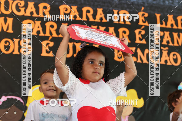 Buy your photos of the eventFesta da Famlia - Creche Azulo on Fotop