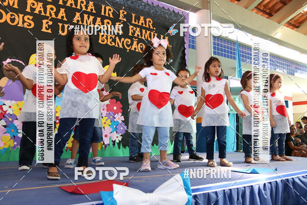 Buy your photos of the eventFesta da Famlia - Creche Azulo on Fotop