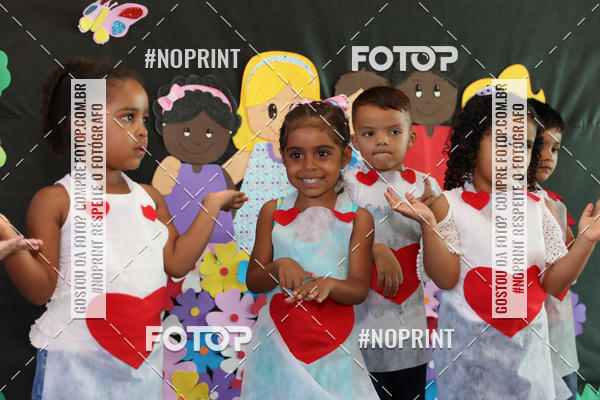 Buy your photos of the eventFesta da Famlia - Creche Azulo on Fotop