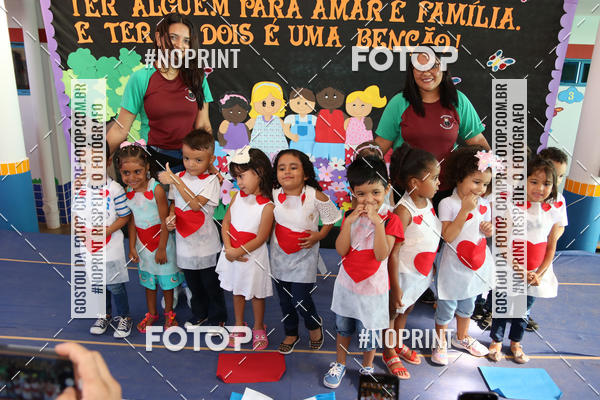 Buy your photos of the eventFesta da Famlia - Creche Azulo on Fotop