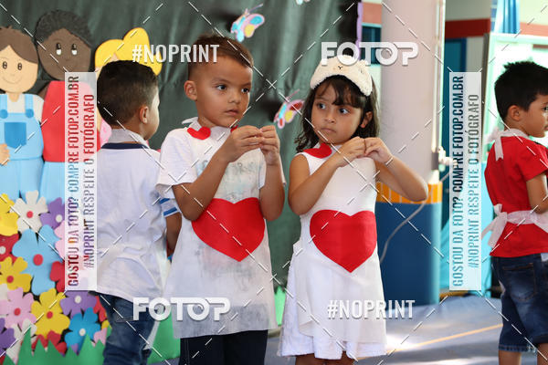 Buy your photos of the eventFesta da Famlia - Creche Azulo on Fotop