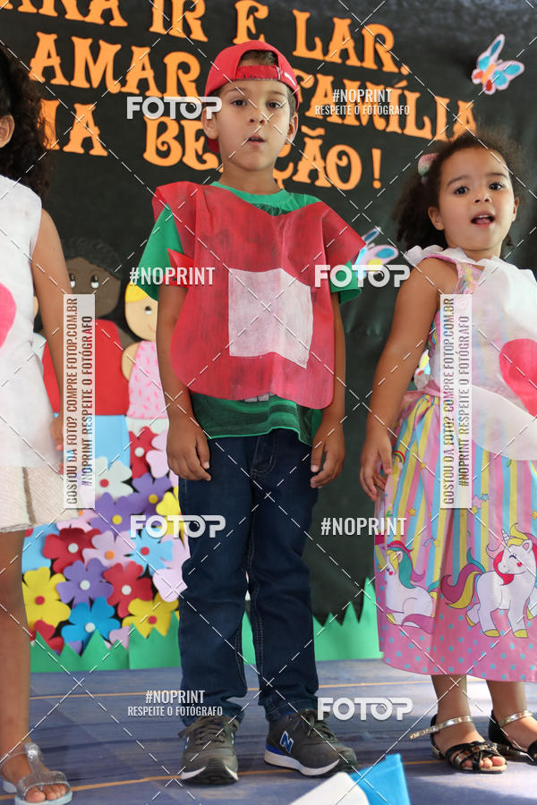 Buy your photos of the eventFesta da Famlia - Creche Azulo on Fotop