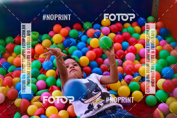 Buy your photos of the eventFesta da Famlia - Creche Azulo on Fotop