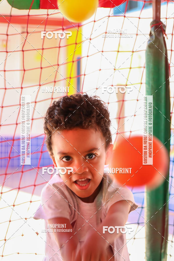 Buy your photos of the eventFesta da Famlia - Creche Azulo on Fotop