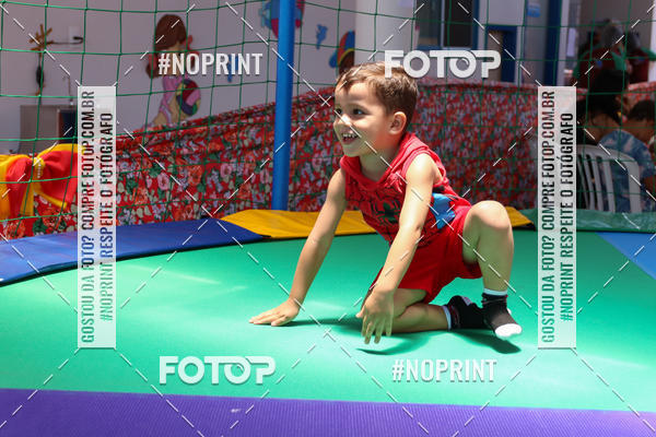 Buy your photos of the eventFesta da Famlia - Creche Azulo on Fotop