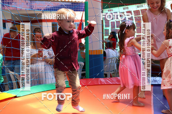 Buy your photos of the eventFesta da Famlia - Creche Azulo on Fotop