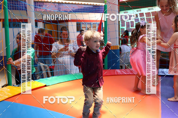 Buy your photos of the eventFesta da Famlia - Creche Azulo on Fotop