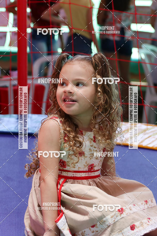 Buy your photos of the eventFesta da Famlia - Creche Azulo on Fotop