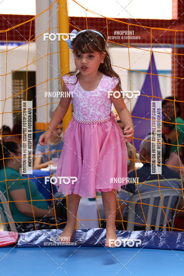 Buy your photos of the eventFesta da Famlia - Creche Azulo on Fotop