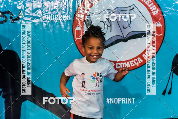 Buy your photos of the eventApresenta��o de Capoeira e Ju Jitsu 2019 on Fotop