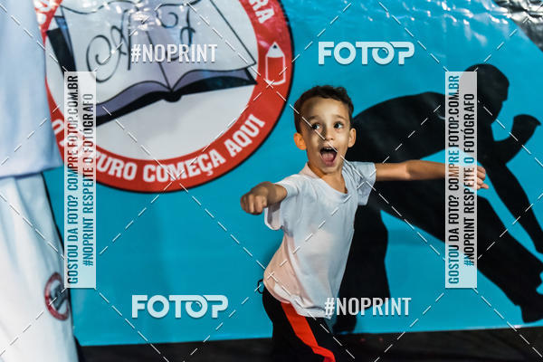 Buy your photos of the eventApresenta��o de Capoeira e Ju Jitsu 2019 on Fotop