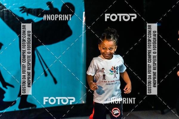 Buy your photos of the eventApresenta��o de Capoeira e Ju Jitsu 2019 on Fotop