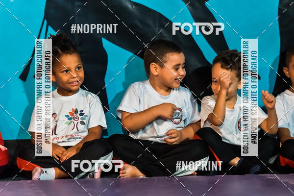 Buy your photos of the eventApresenta��o de Capoeira e Ju Jitsu 2019 on Fotop