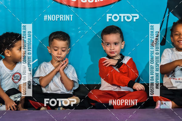 Buy your photos of the eventApresenta��o de Capoeira e Ju Jitsu 2019 on Fotop