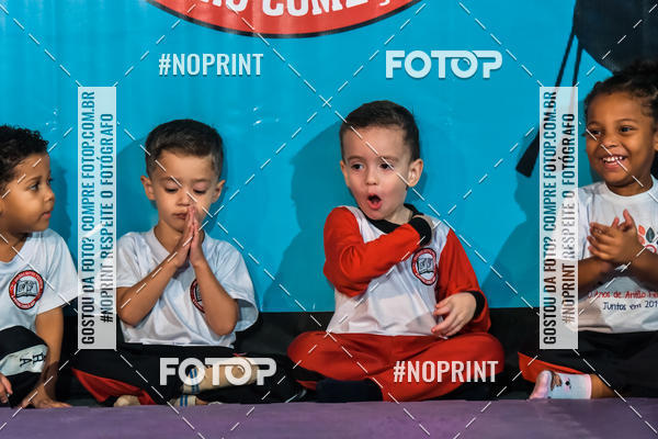 Buy your photos of the eventApresenta��o de Capoeira e Ju Jitsu 2019 on Fotop