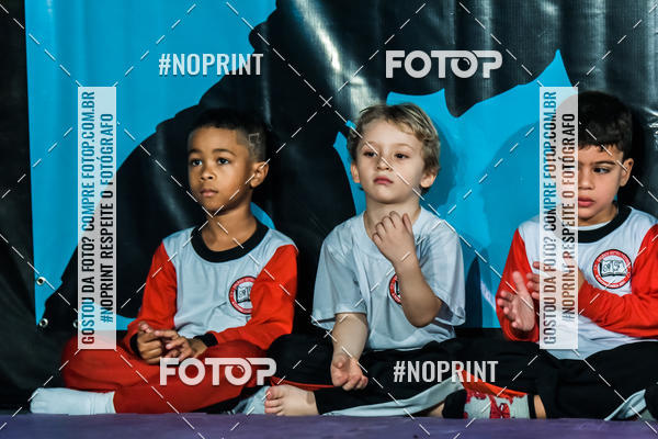 Buy your photos of the eventApresenta��o de Capoeira e Ju Jitsu 2019 on Fotop