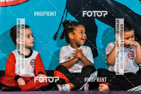 Buy your photos of the eventApresenta��o de Capoeira e Ju Jitsu 2019 on Fotop