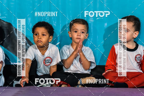 Buy your photos of the eventApresenta��o de Capoeira e Ju Jitsu 2019 on Fotop
