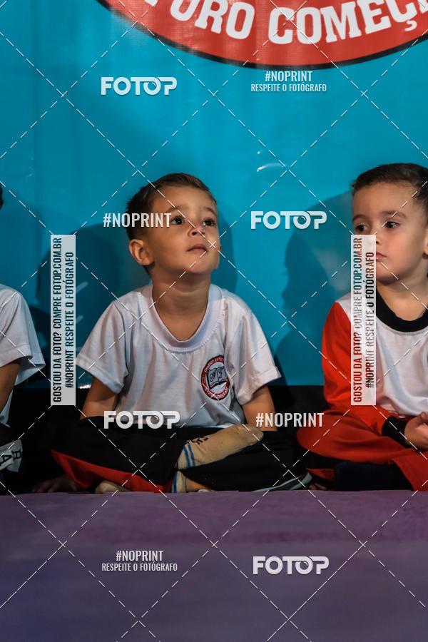 Buy your photos of the eventApresenta��o de Capoeira e Ju Jitsu 2019 on Fotop