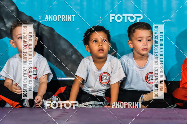Buy your photos of the eventApresenta��o de Capoeira e Ju Jitsu 2019 on Fotop
