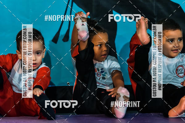 Buy your photos of the eventApresenta��o de Capoeira e Ju Jitsu 2019 on Fotop