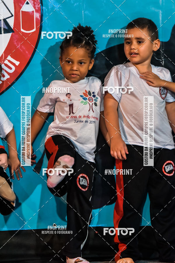 Buy your photos of the eventApresenta��o de Capoeira e Ju Jitsu 2019 on Fotop