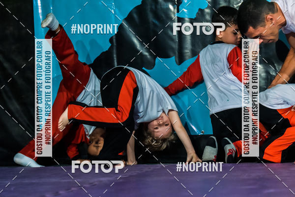 Buy your photos of the eventApresenta��o de Capoeira e Ju Jitsu 2019 on Fotop