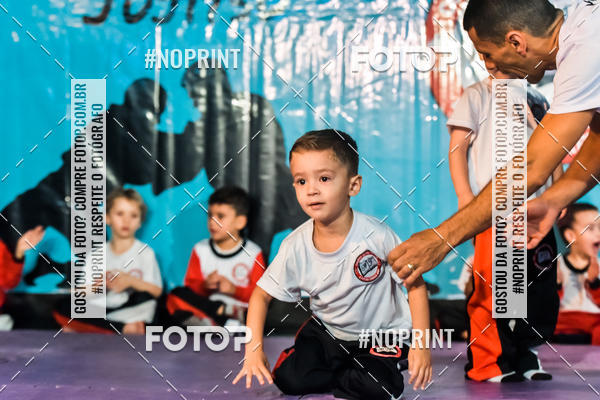 Buy your photos of the eventApresenta��o de Capoeira e Ju Jitsu 2019 on Fotop