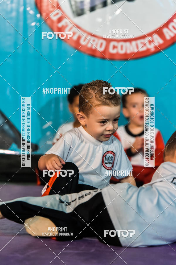 Buy your photos of the eventApresenta��o de Capoeira e Ju Jitsu 2019 on Fotop