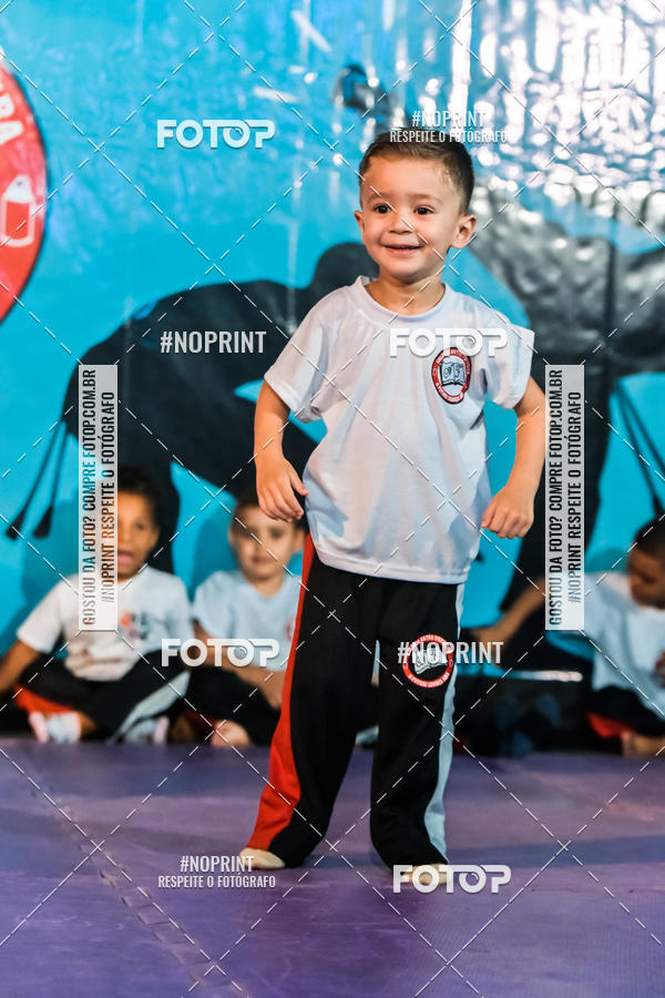 Buy your photos of the eventApresenta��o de Capoeira e Ju Jitsu 2019 on Fotop