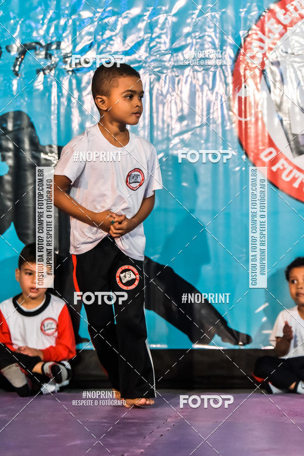 Buy your photos of the eventApresenta��o de Capoeira e Ju Jitsu 2019 on Fotop
