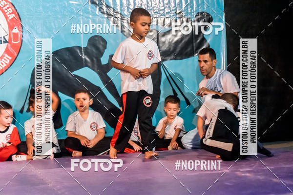 Buy your photos of the eventApresenta��o de Capoeira e Ju Jitsu 2019 on Fotop