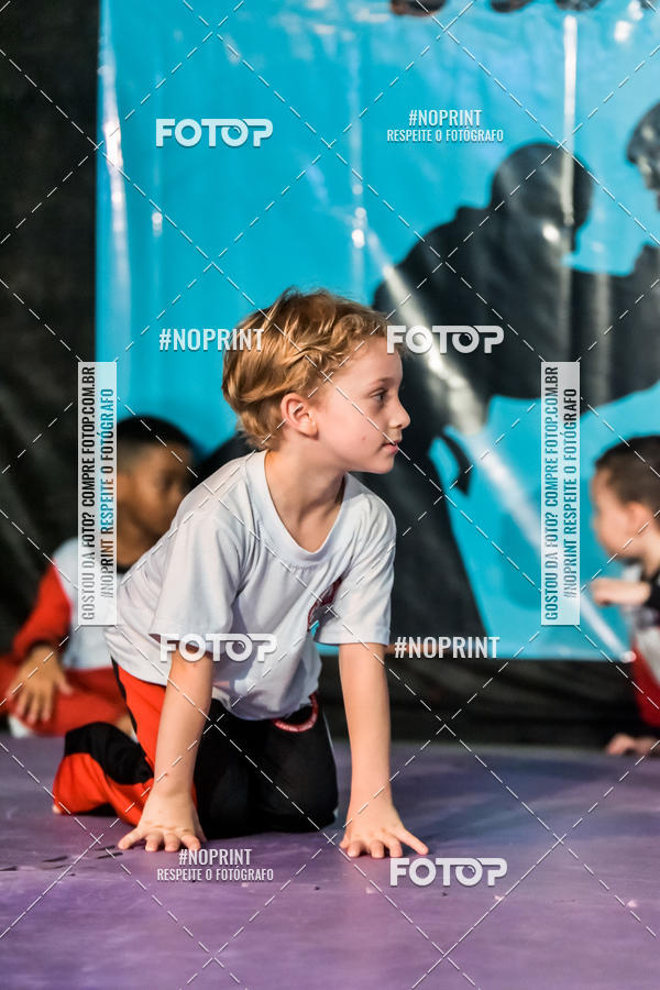 Buy your photos of the eventApresenta��o de Capoeira e Ju Jitsu 2019 on Fotop