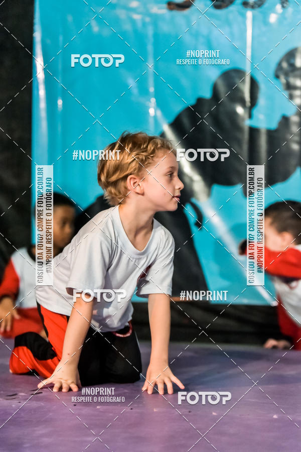 Buy your photos of the eventApresenta��o de Capoeira e Ju Jitsu 2019 on Fotop