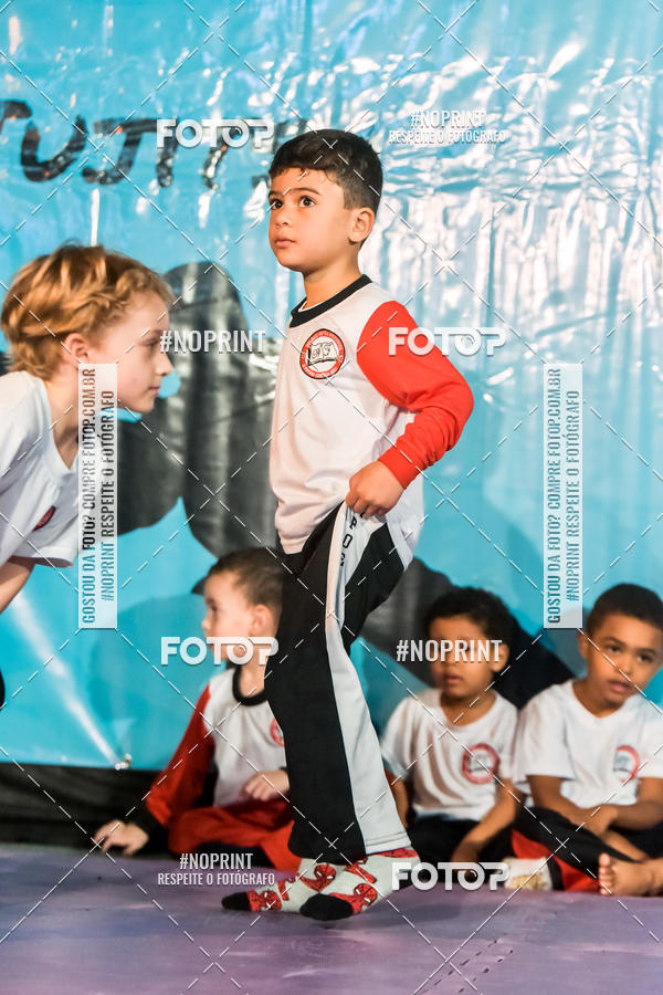 Buy your photos of the eventApresenta��o de Capoeira e Ju Jitsu 2019 on Fotop
