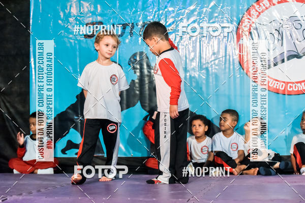 Buy your photos of the eventApresenta��o de Capoeira e Ju Jitsu 2019 on Fotop