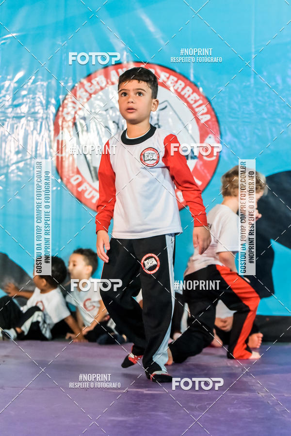 Buy your photos of the eventApresenta��o de Capoeira e Ju Jitsu 2019 on Fotop