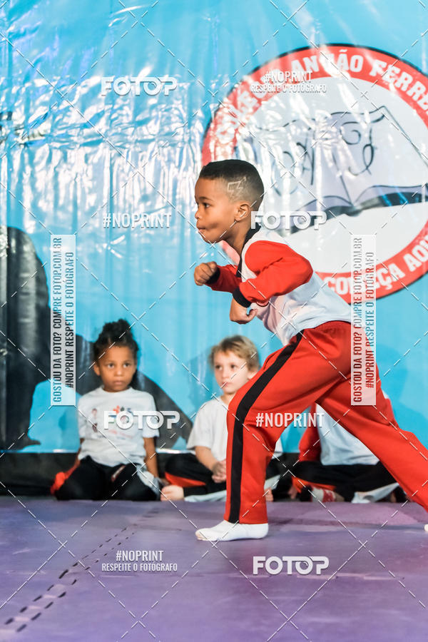 Buy your photos of the eventApresenta��o de Capoeira e Ju Jitsu 2019 on Fotop