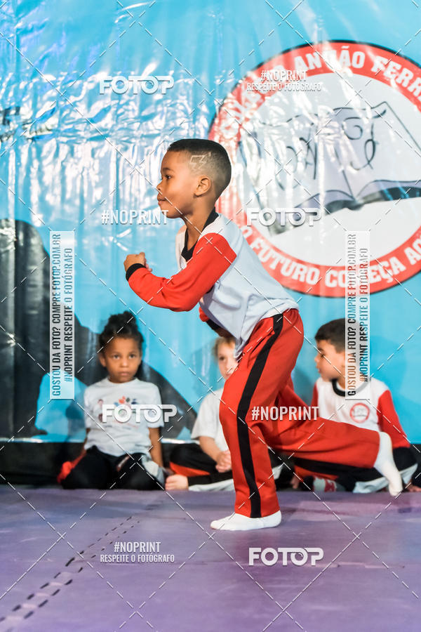 Buy your photos of the eventApresenta��o de Capoeira e Ju Jitsu 2019 on Fotop
