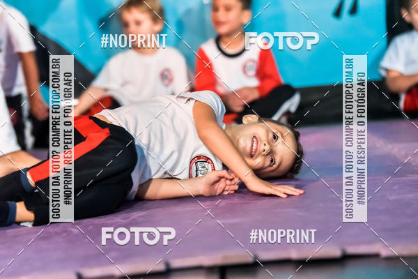 Buy your photos of the eventApresenta��o de Capoeira e Ju Jitsu 2019 on Fotop