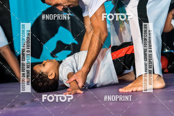 Buy your photos of the eventApresenta��o de Capoeira e Ju Jitsu 2019 on Fotop