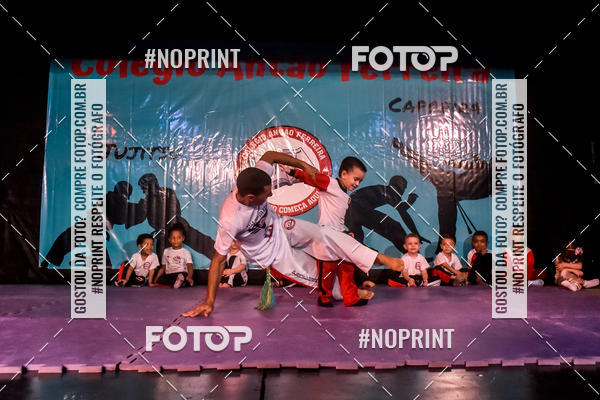 Buy your photos of the eventApresenta��o de Capoeira e Ju Jitsu 2019 on Fotop