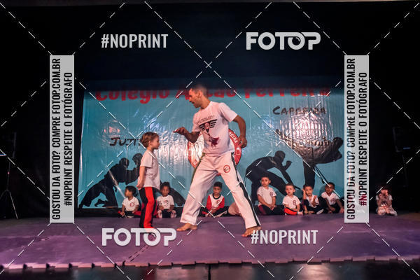 Buy your photos of the eventApresenta��o de Capoeira e Ju Jitsu 2019 on Fotop