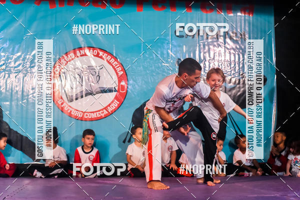 Buy your photos of the eventApresenta��o de Capoeira e Ju Jitsu 2019 on Fotop