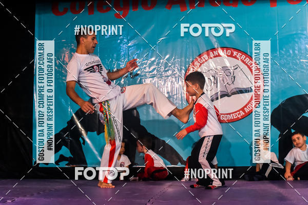 Buy your photos of the eventApresenta��o de Capoeira e Ju Jitsu 2019 on Fotop