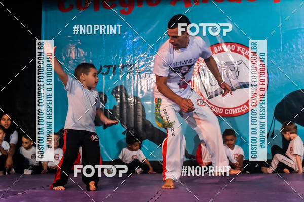Buy your photos of the eventApresenta��o de Capoeira e Ju Jitsu 2019 on Fotop