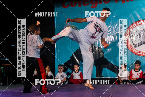 Buy your photos of the eventApresenta��o de Capoeira e Ju Jitsu 2019 on Fotop