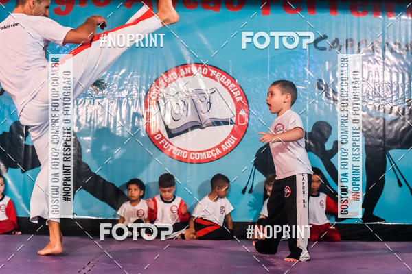 Buy your photos of the eventApresenta��o de Capoeira e Ju Jitsu 2019 on Fotop