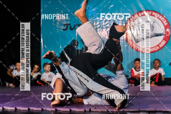 Buy your photos of the eventApresenta��o de Capoeira e Ju Jitsu 2019 on Fotop